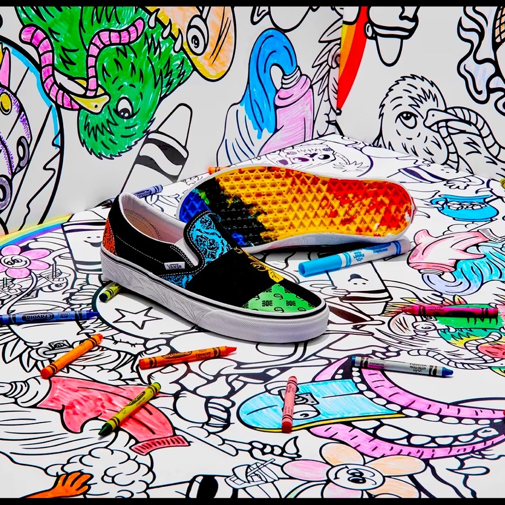 Crayons slip on vans 9 in women’s